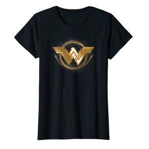 Wonder Woman T-Shirt Women’s Size Small